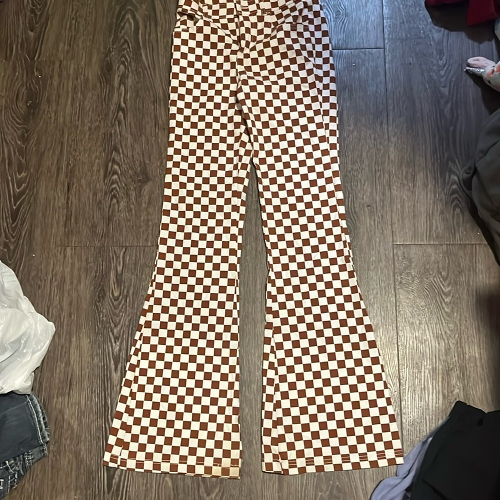 Hollister flared checkered, brown, and cream white pants!